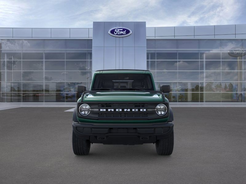 New 2025 Ford Bronco 4-Door image 6