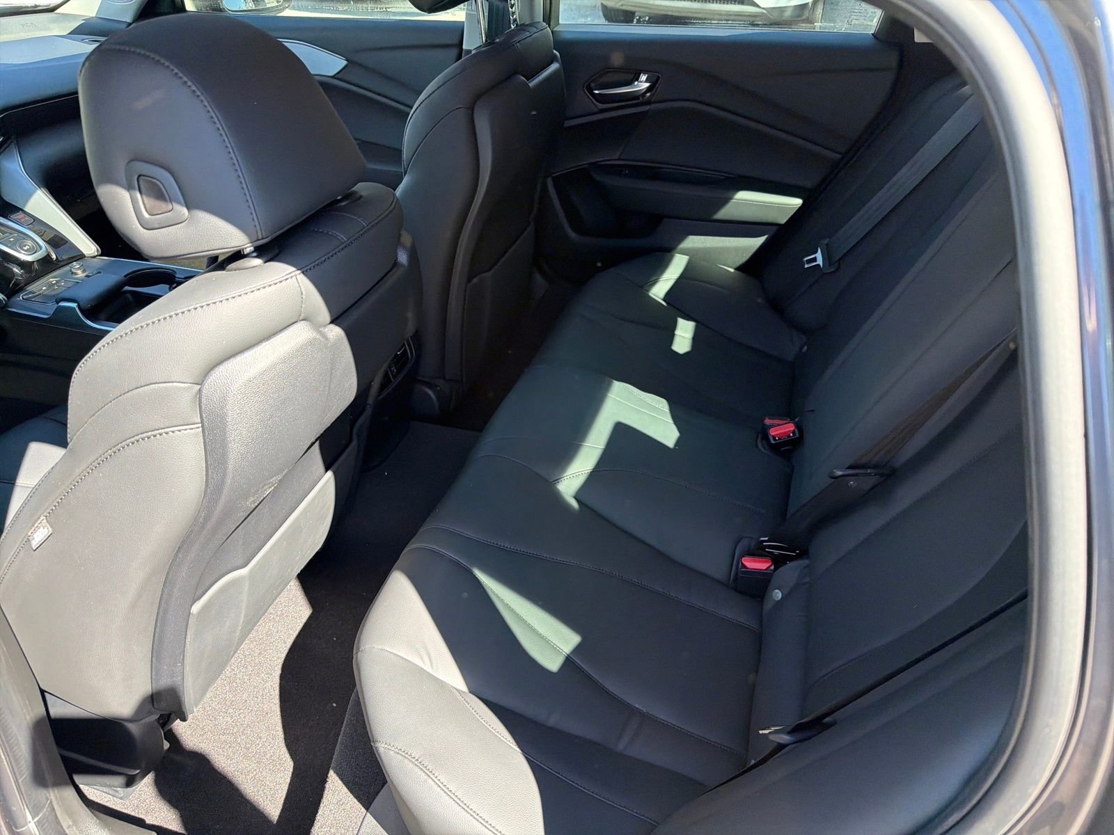 Used 2023 Acura TLX image 23