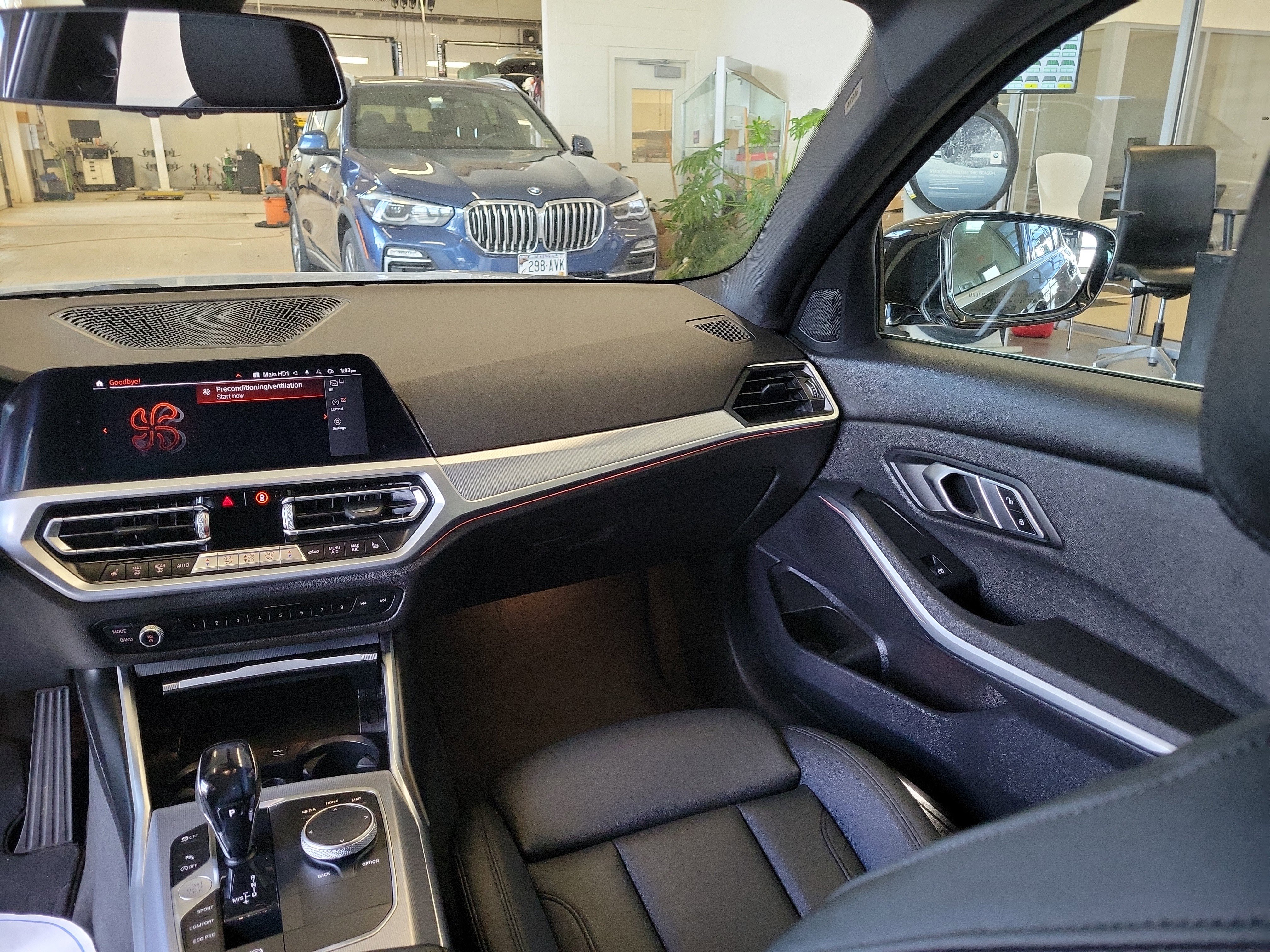 Used 2019 BMW 330i xDrive Sedan w/ Convenience Package image 19