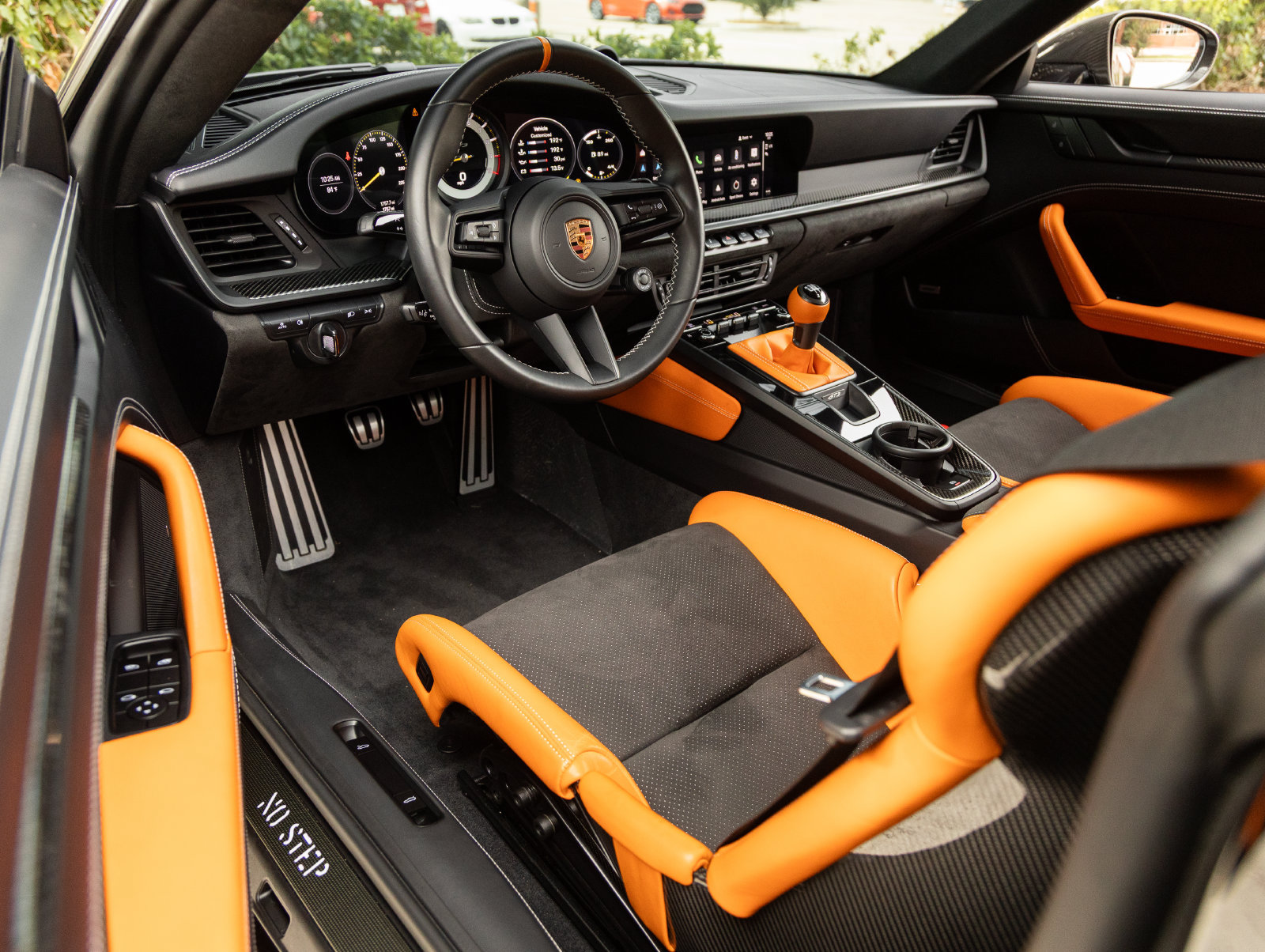 Certified 2022 Porsche 911 GT3 RWD image 4