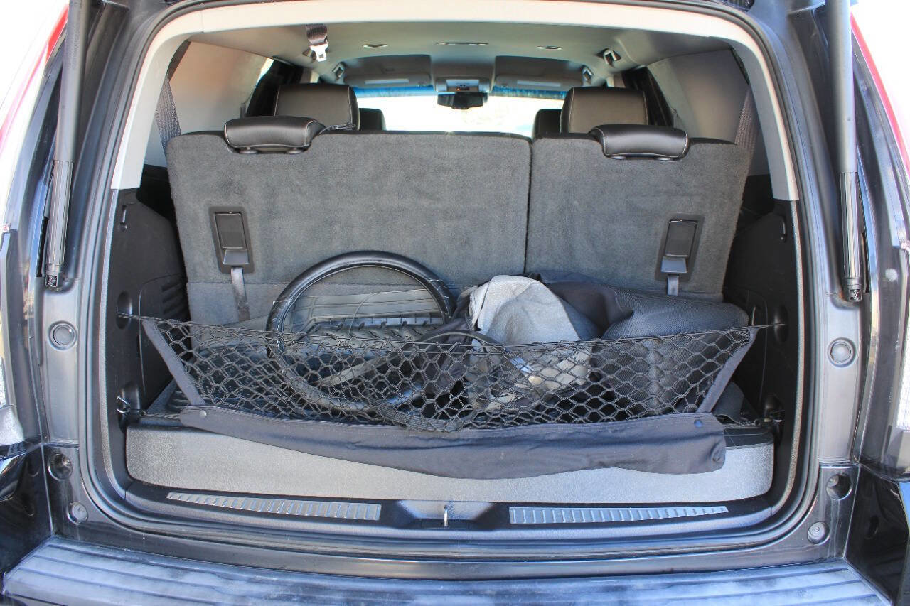 Used 2015 Chevrolet Tahoe LT image 15