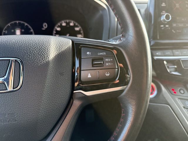 Used 2025 Honda Odyssey Sport-L image 27