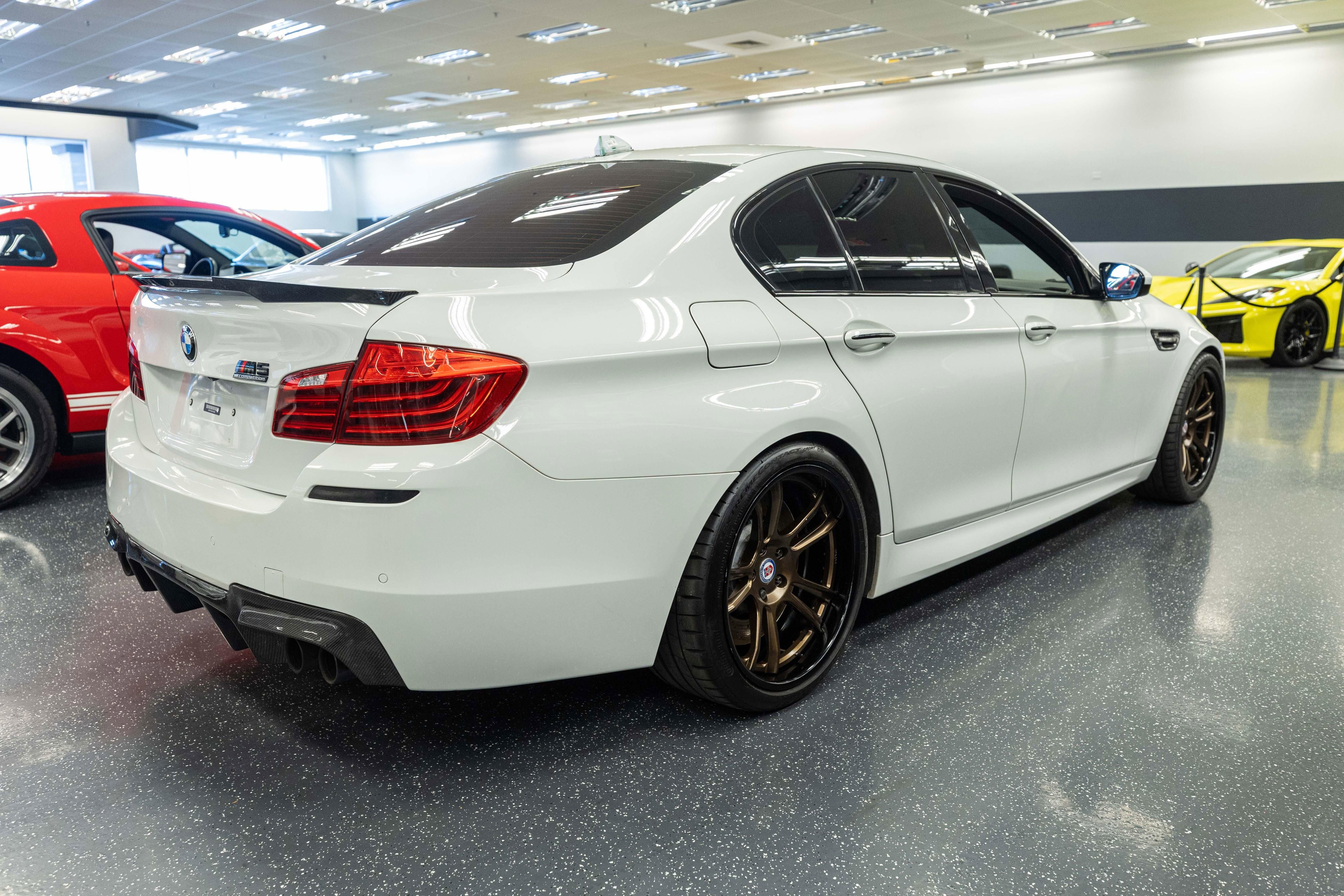 Used 2014 BMW M5 RWD image 5