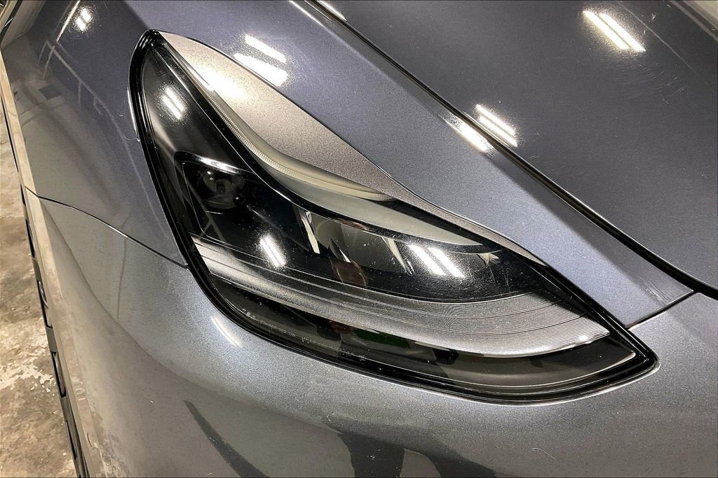 Used 2022 Tesla Model Y Performance image 37