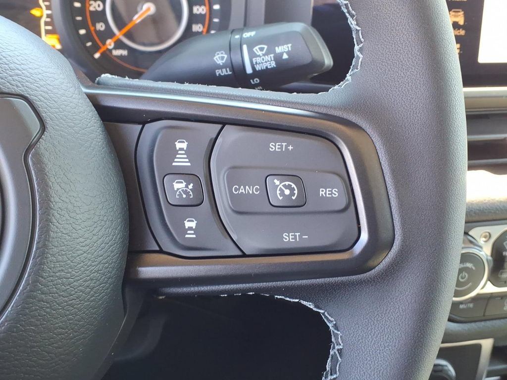 New 2026 Jeep Gladiator Sport AWD/4WD image 30