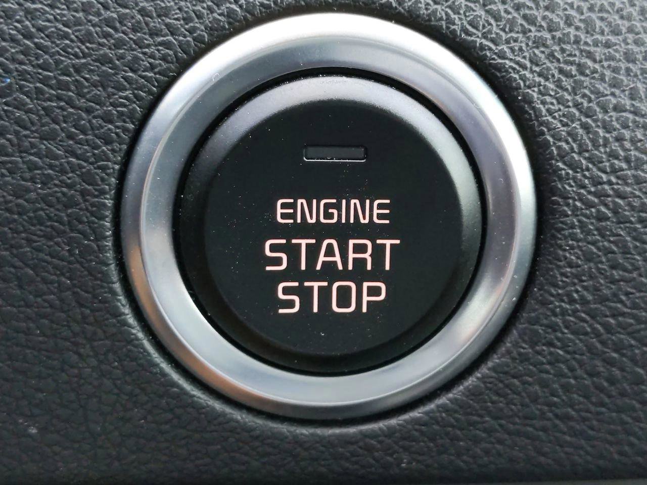 Used 2019 Kia Niro LX FWD image 23