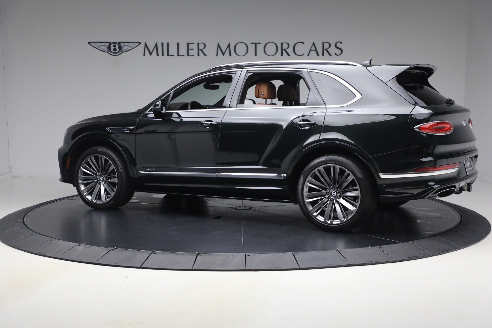 Certified 2021 Bentley Bentayga Speed AWD/4WD image 4