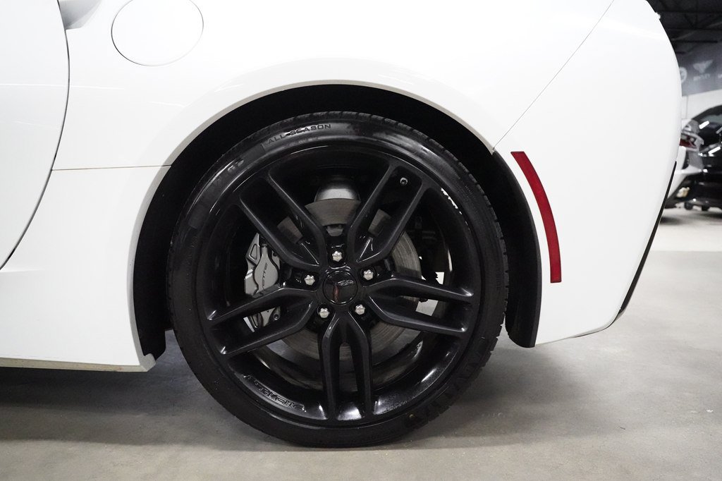 Used 2019 Chevrolet Corvette Stingray Convertible w/ 2LT Preferred Equipment Group RWD image 29