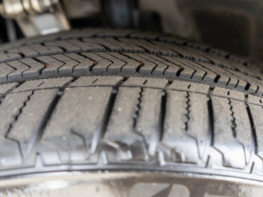 Used 2024 BMW X7 M60i image 42