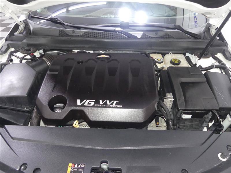 Used 2015 Chevrolet Impala LT w/ Convenience Package FWD image 12
