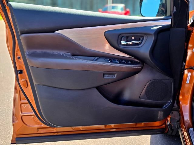 Used 2015 Nissan Murano Platinum w/ Platinum Technology Package AWD/4WD image 31