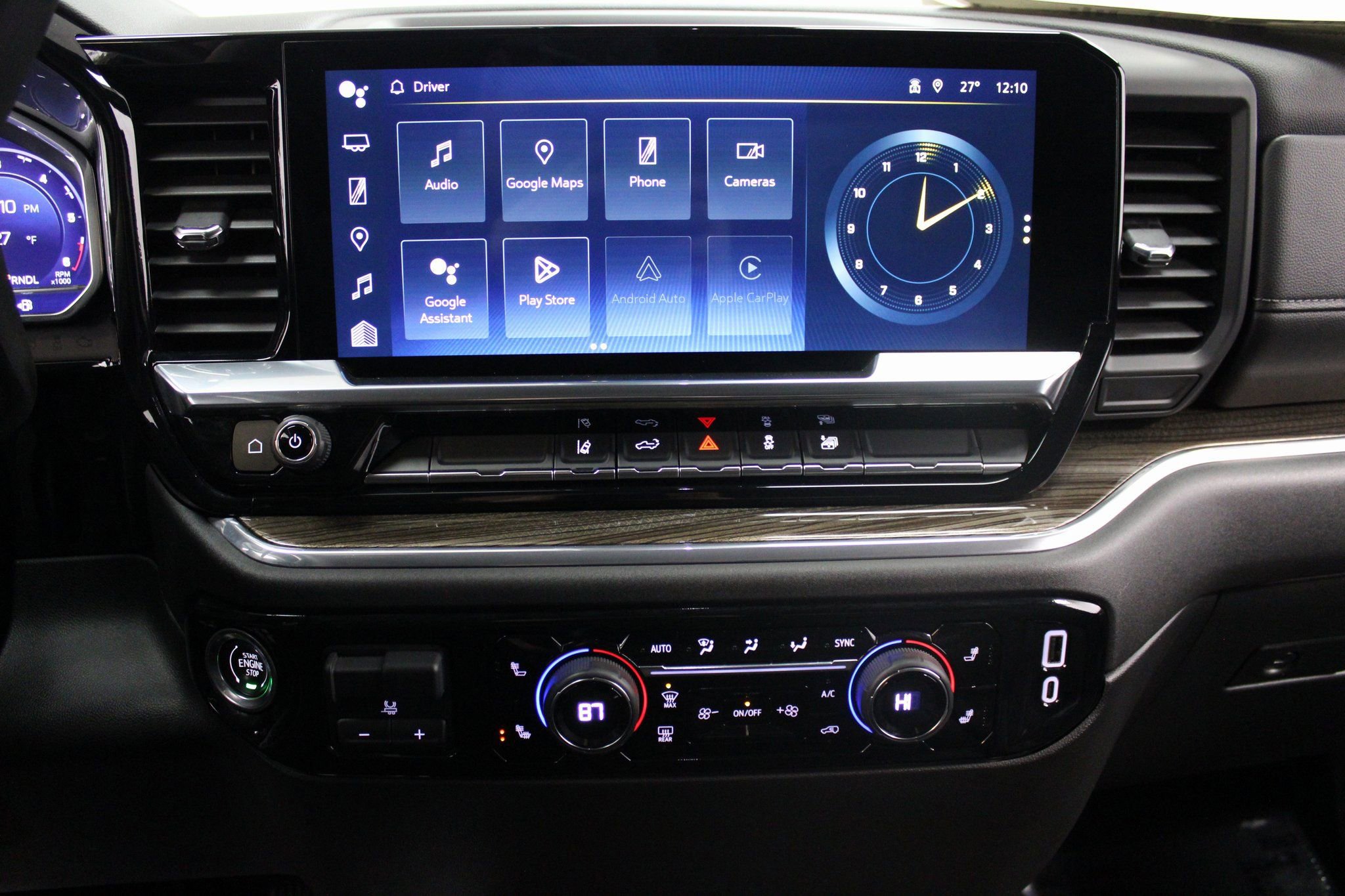 Used 2025 Chevrolet Silverado 2500 LT image 38