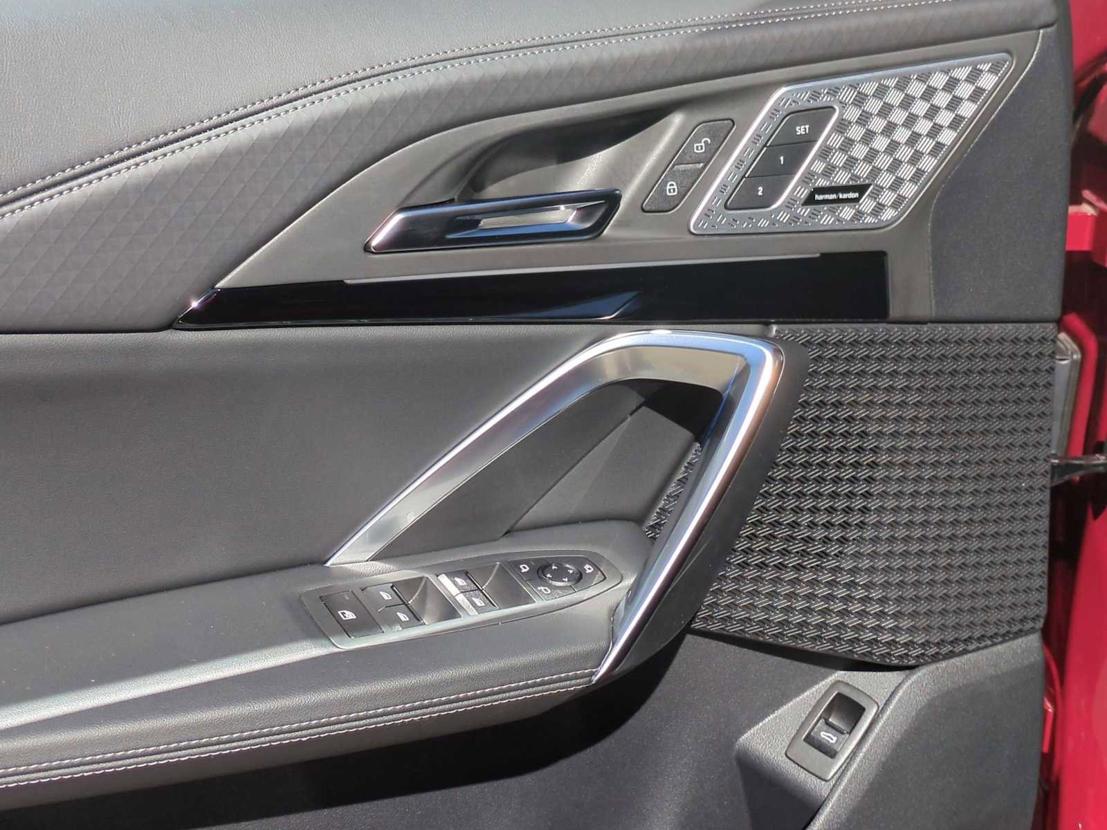 New 2025 BMW X2 xDrive28i w/ Convenience Package image 40