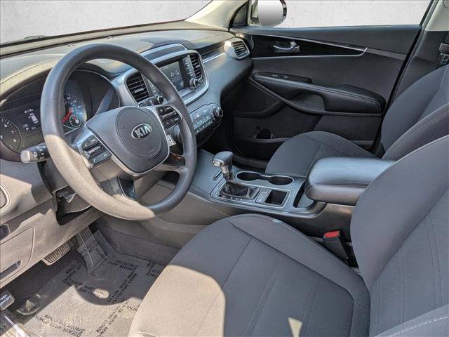 Used 2019 Kia Sorento LX image 15