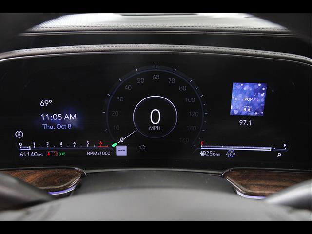 Used 2023 Cadillac Escalade Premium Luxury Platinum w/ Heavy-Duty Trailer Package AWD/4WD image 9