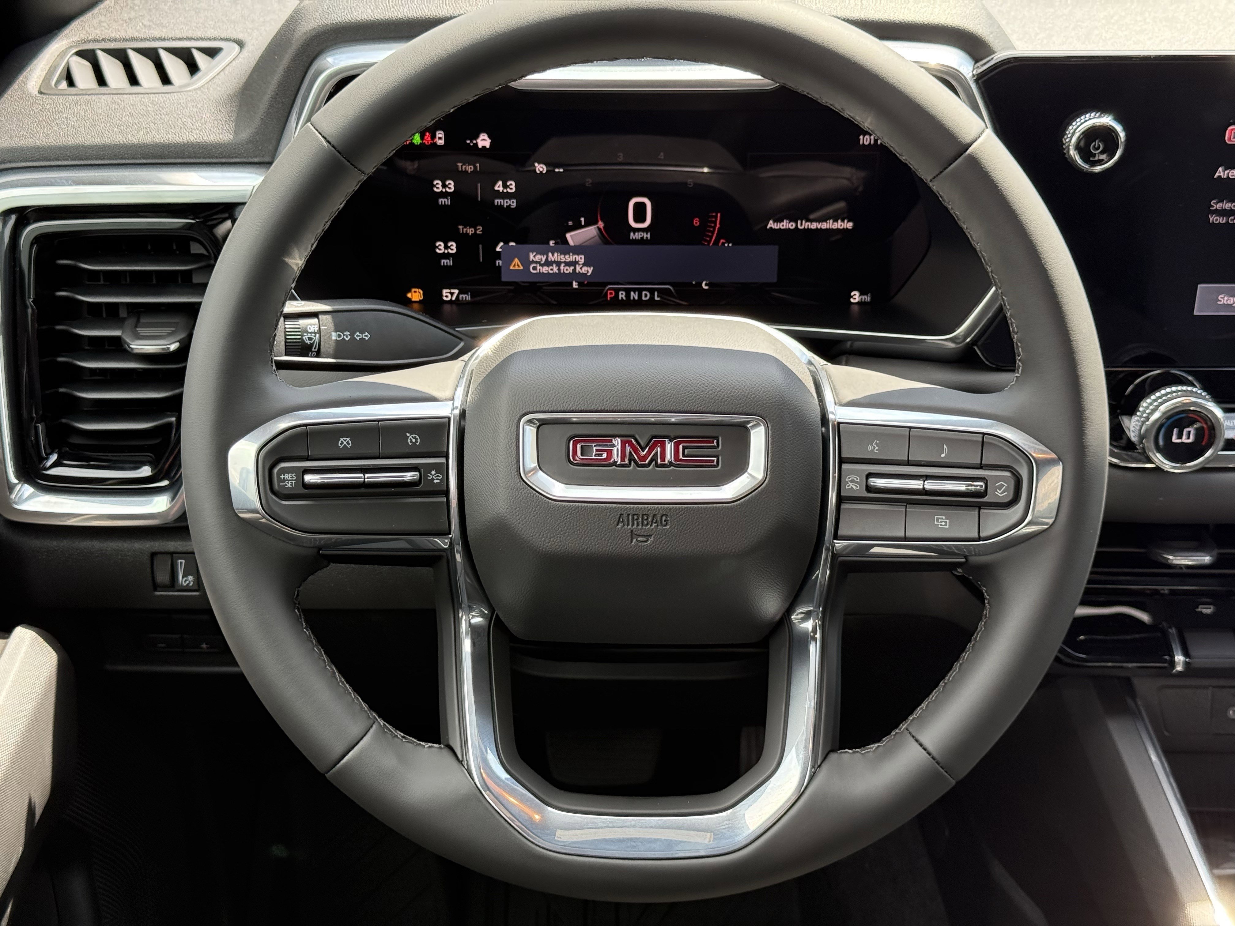 New 2026 GMC Canyon Elevation w/ Convenience Package image 12