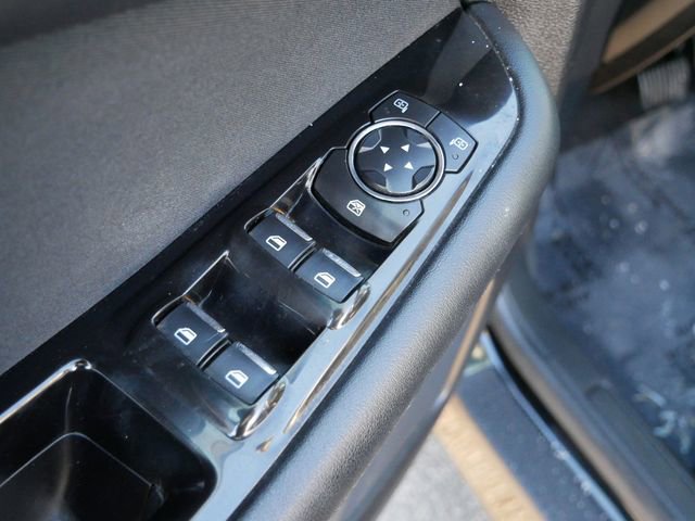 Used 2017 Ford Edge SEL w/ Class II Trailer Tow Package image 17