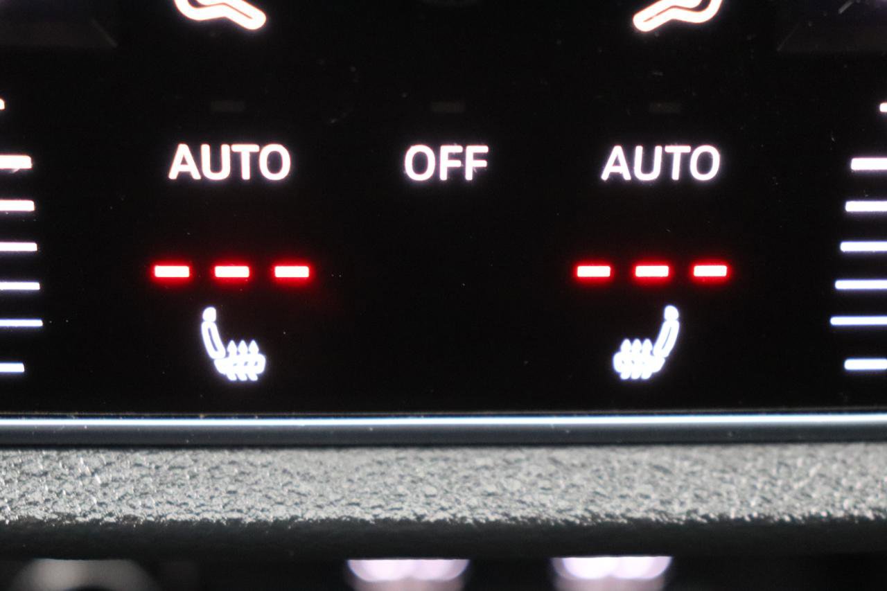 Used 2019 Audi Q8 Prestige image 24