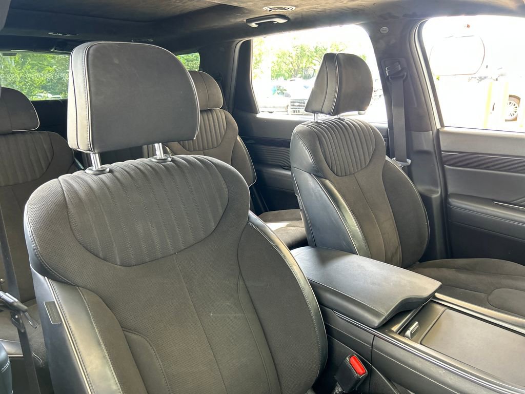 Used 2024 Hyundai Palisade Calligraphy AWD/4WD image 16