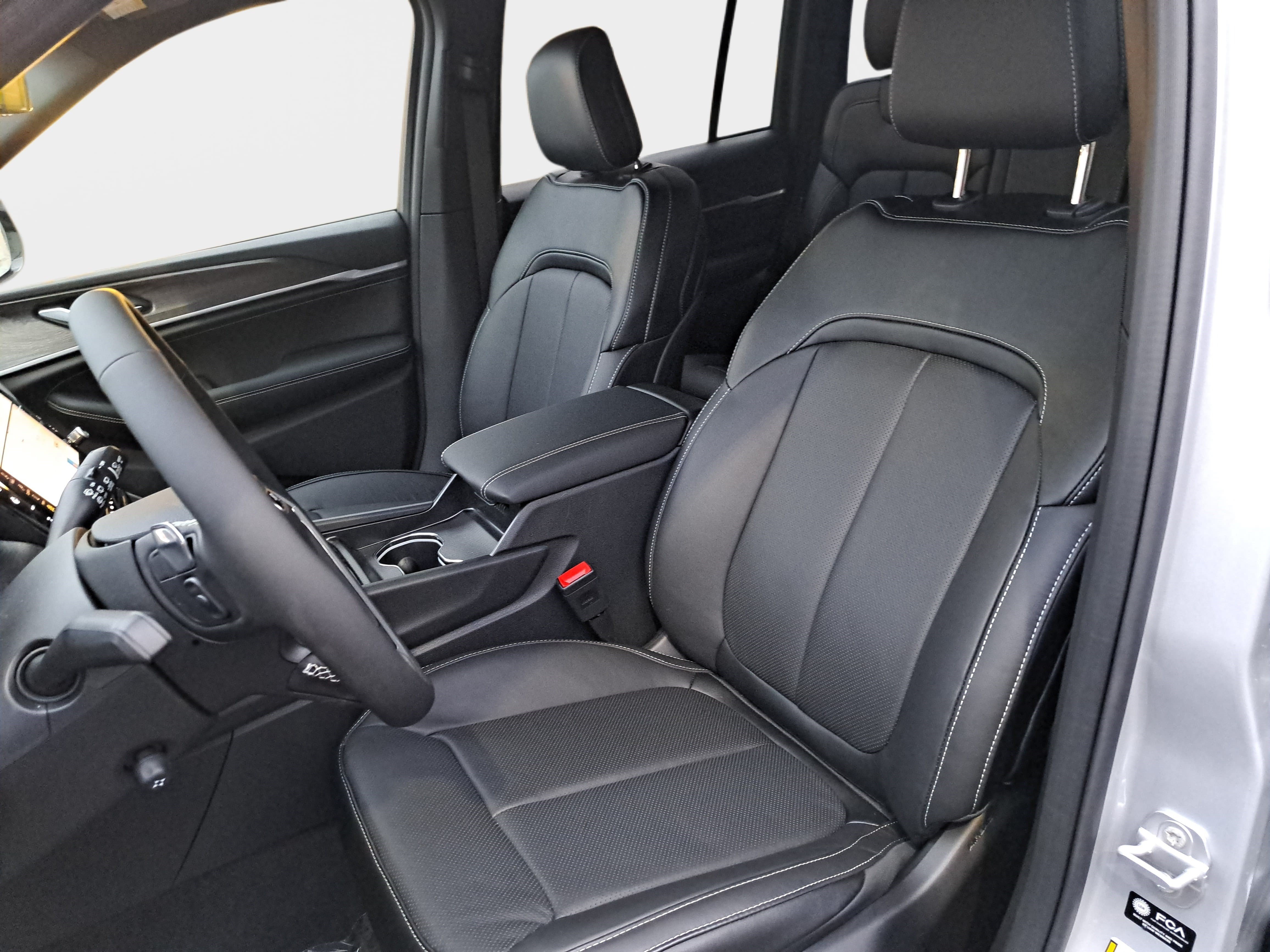 New 2026 Jeep Grand Cherokee Limited Reserve AWD/4WD image 16