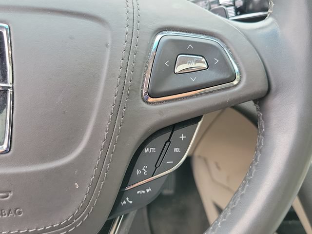 Used 2020 Lincoln MKZ Reserve w/ Elements Package AWD/4WD image 18