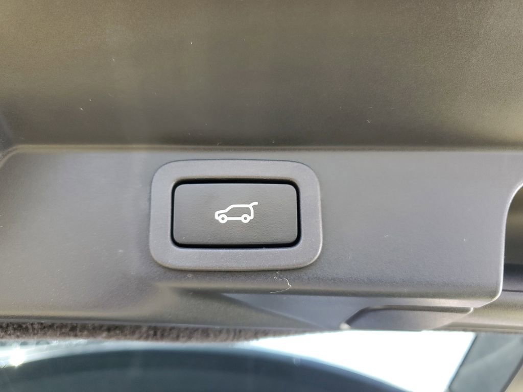 Used 2020 Land Rover Range Rover Sport HSE image 11