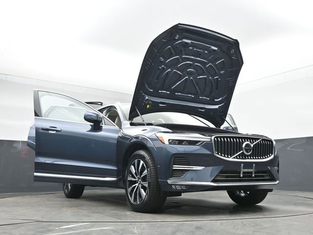 Used 2023 Volvo XC60 B5 Plus w/ Climate Package AWD/4WD image 51