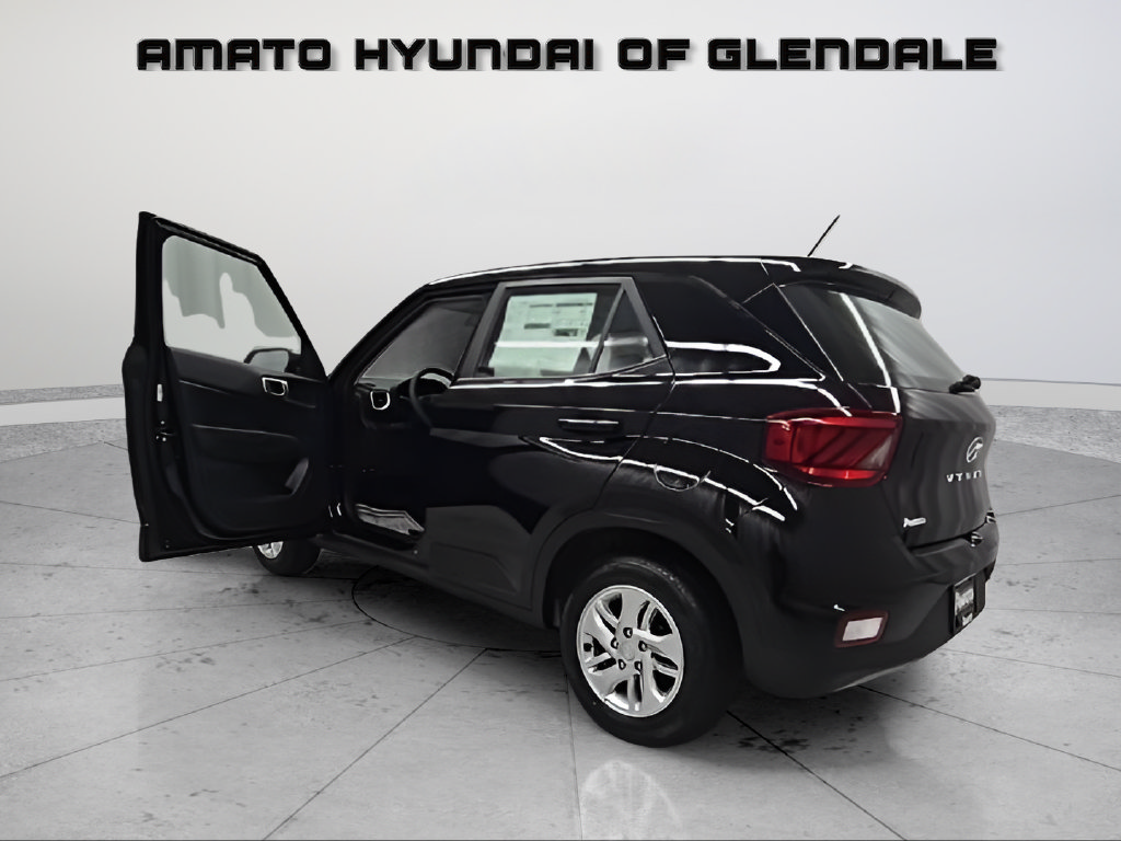 New 2026 Hyundai Venue SE FWD image 4