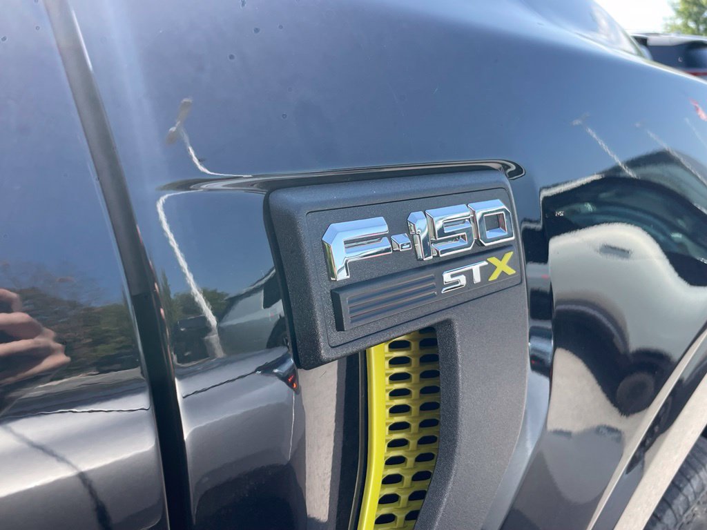 Used 2025 Ford F150 STX w/ Equipment Group 200A AWD/4WD image 11