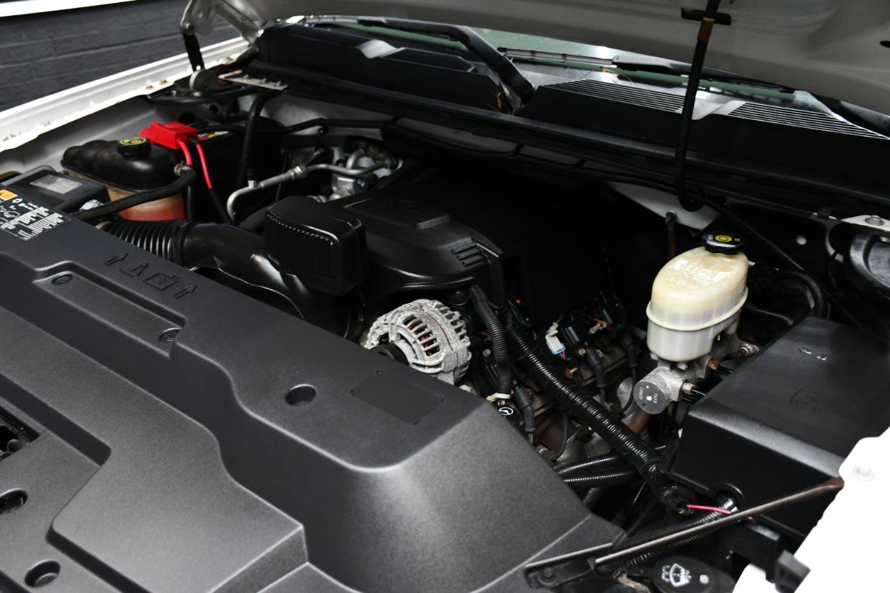 Used 2013 Chevrolet Silverado 3500 W/T RWD image 10