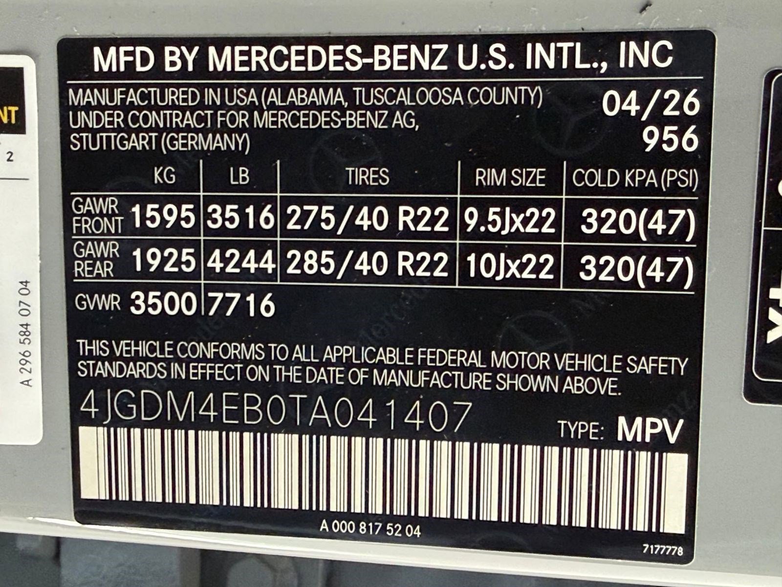 New 2026 Mercedes-Benz EQS 550 4MATIC SUV image 19