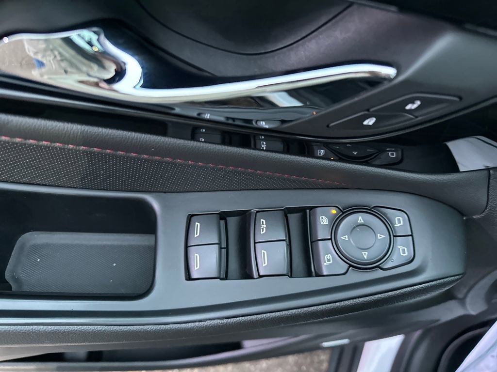 Certified 2023 Chevrolet Traverse RS w/ LPO, Floor Liner Package image 20