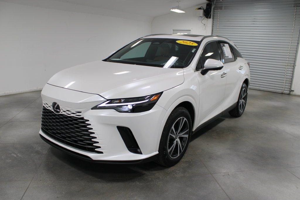 Used 2025 Lexus RX 350 Premium w/ Accessory Package (Z1) FWD image 4