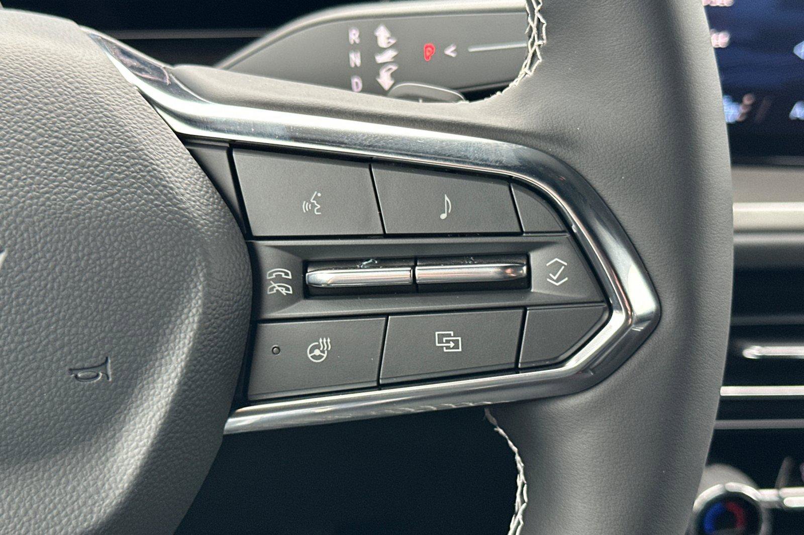 New 2026 Chevrolet Traverse LT w/ Enhanced Driving Package image 34