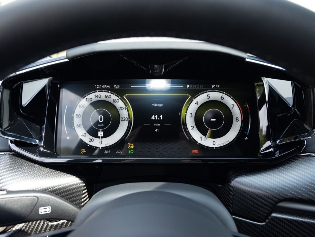 New 2026 Aston Martin V8 Vantage Coupe image 24