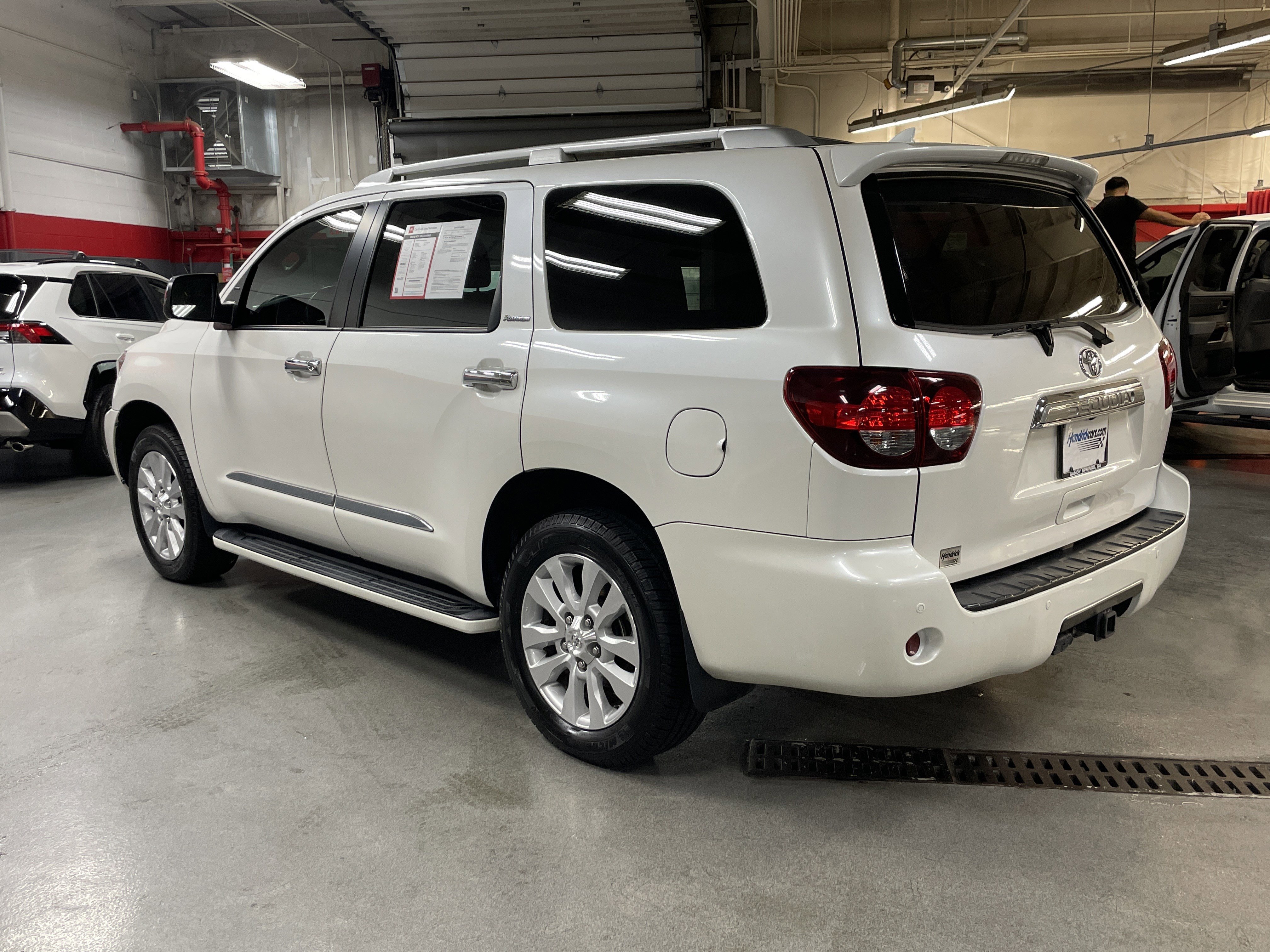 Certified 2019 Toyota Sequoia Platinum image 8