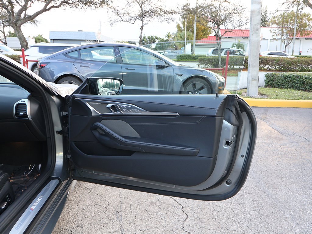 Used 2023 BMW M850i xDrive M850i xDrive image 24