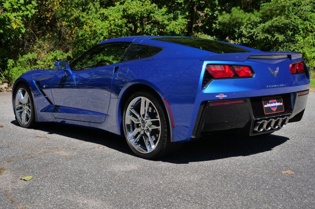 Used 2015 Chevrolet Corvette Stingray Coupe w/ 2LT Preferred Equipment Group RWD image 7