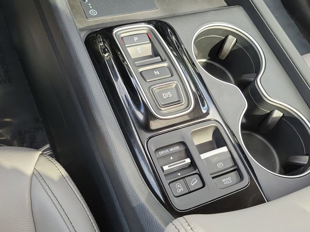 Certified 2024 Honda Pilot Touring image 31