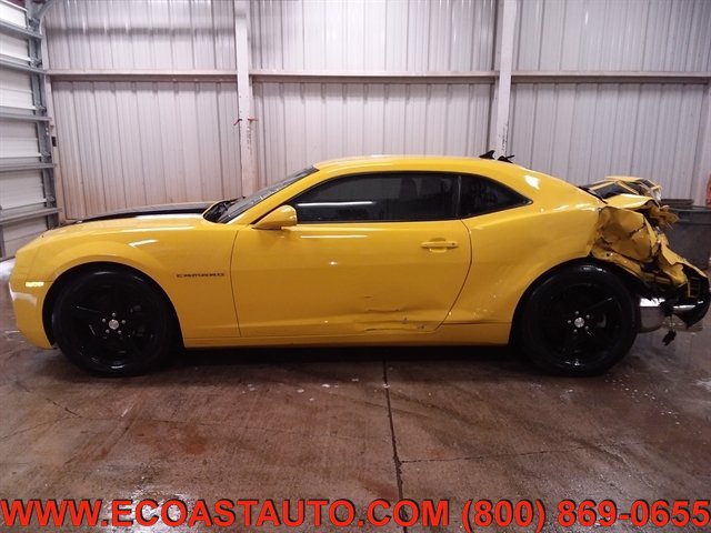 Used 2013 Chevrolet Camaro LT RWD image 1