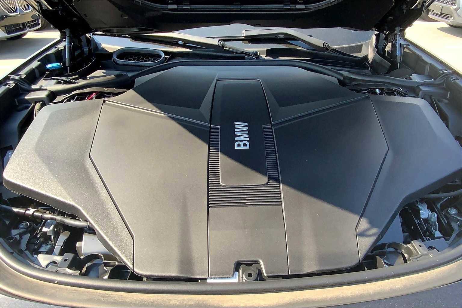 Used 2026 BMW i7 eDrive50 image 16