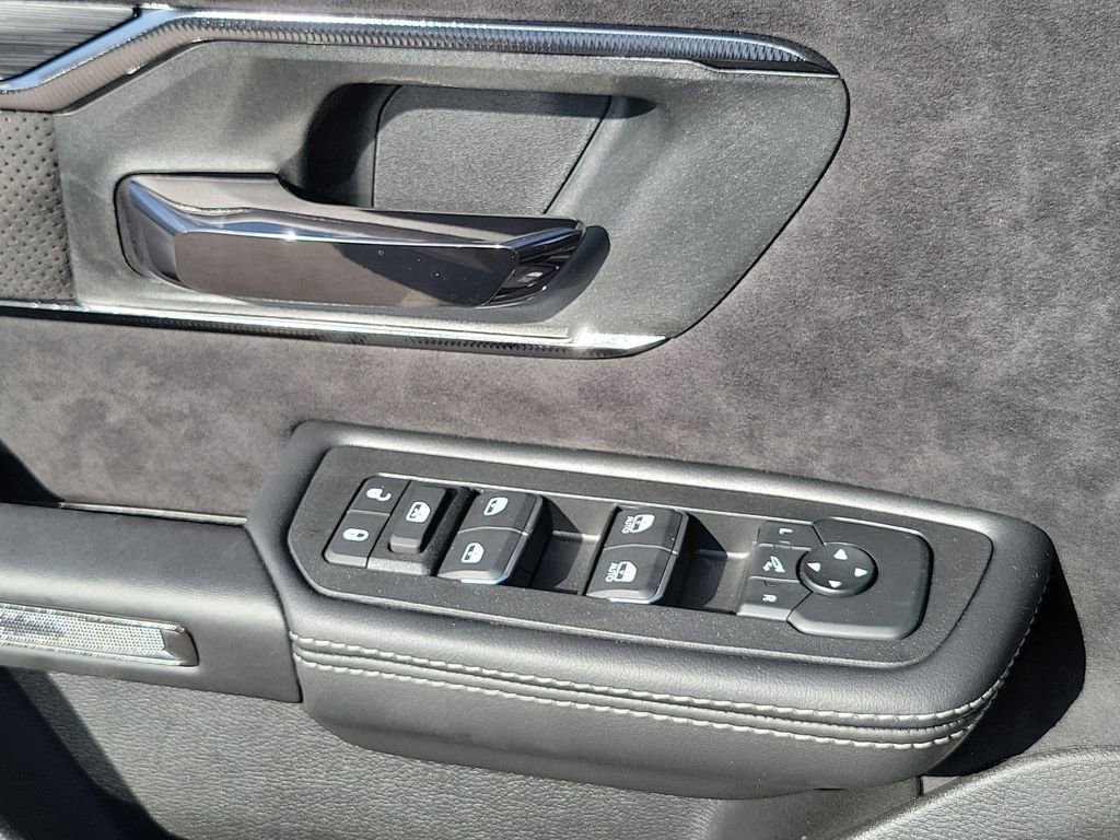 Used 2026 RAM 1500 RHO AWD/4WD image 24