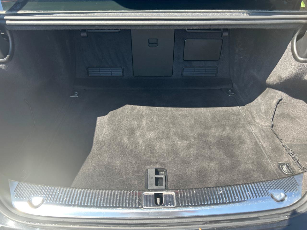 Used 2012 Audi A8 L 4.2 AWD/4WD image 22