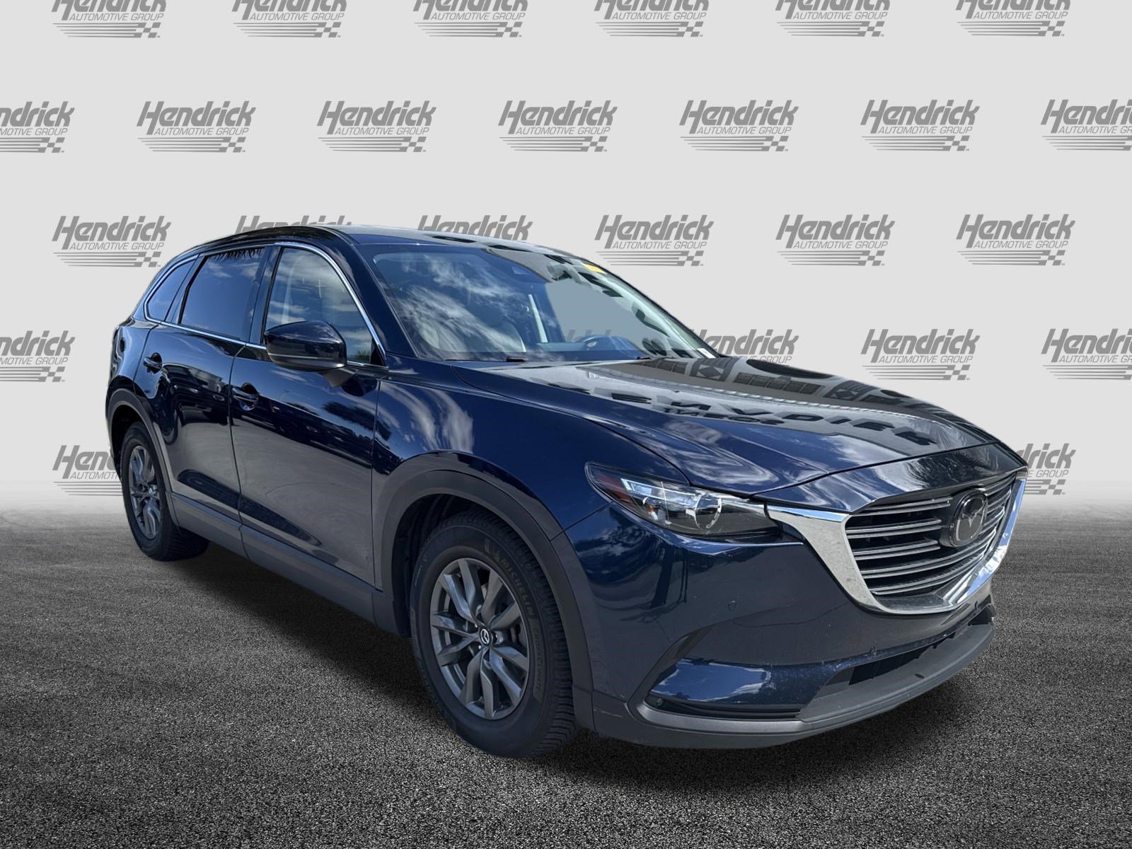 Used 2021 MAZDA CX-9 Touring w/ Touring Premium Package FWD image 2