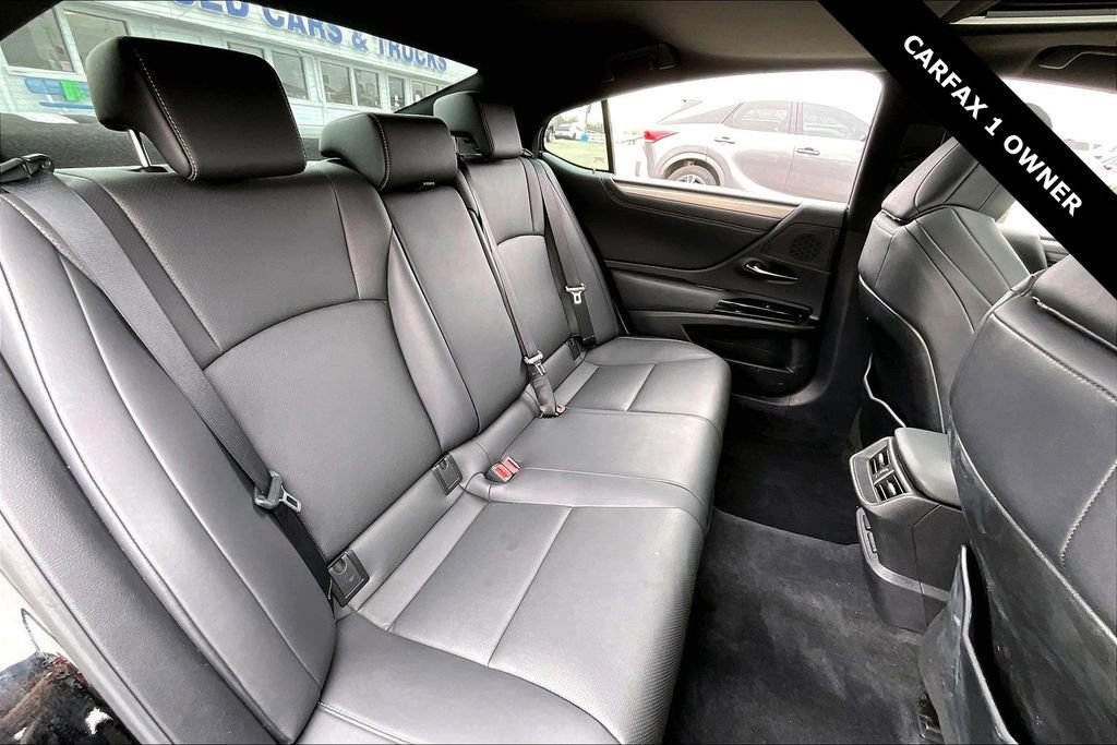 Used 2023 Lexus ES 350 F Sport w/ Accessory Package (Z2) image 24