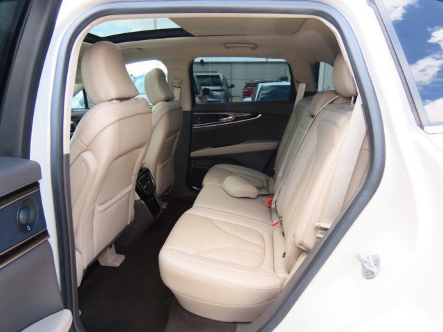 Certified 2023 Lincoln Nautilus Reserve w/ Luxury Package image 19