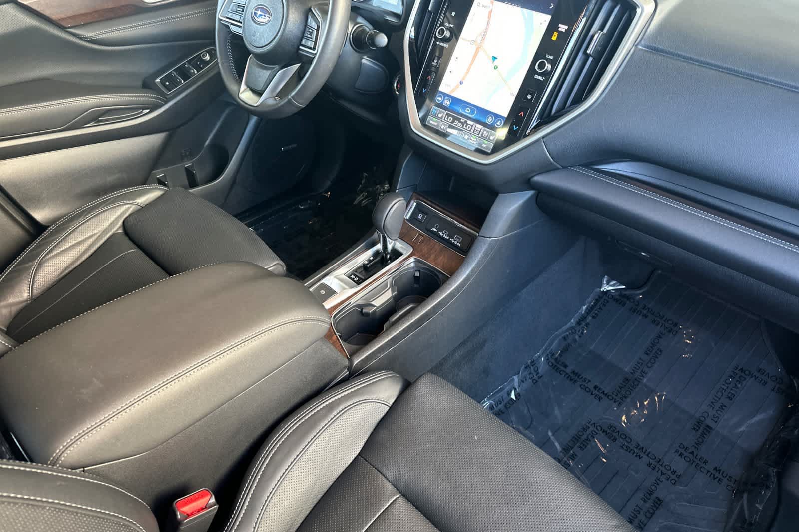 Used 2024 Subaru Ascent Touring AWD/4WD image 17