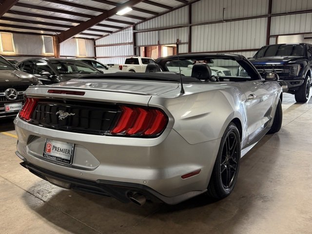 Used 2022 Ford Mustang Premium image 22