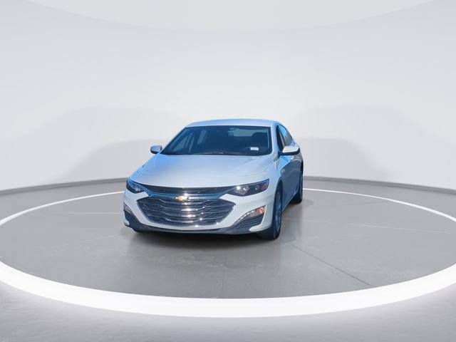 Used 2024 Chevrolet Malibu LT FWD image 3