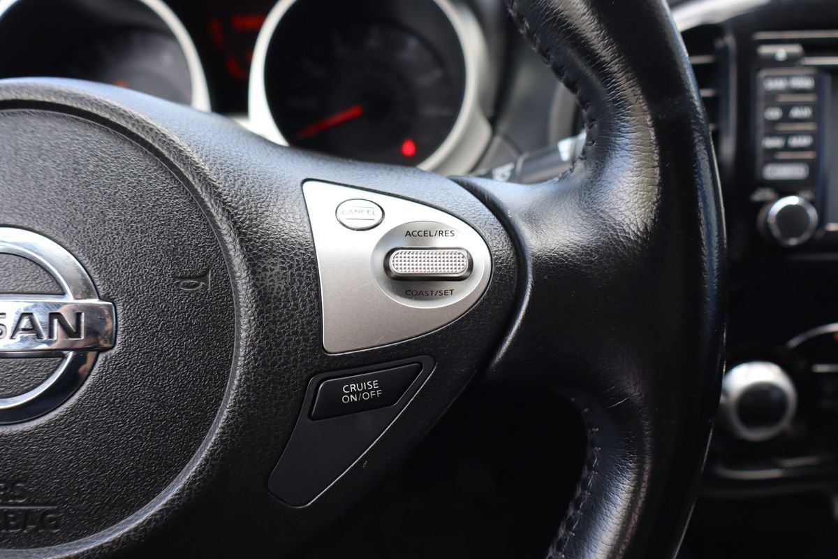 Used 2015 Nissan Juke SV w/ Technology Package AWD/4WD image 16
